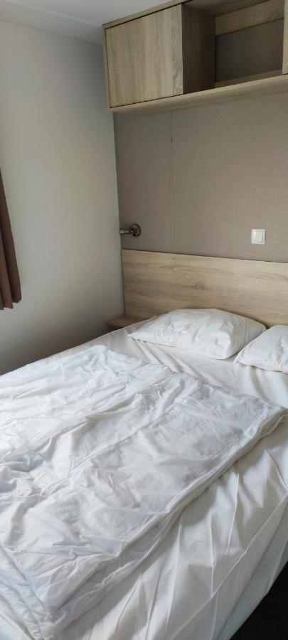 Assist' Mobil Home 397 - Mobil Home 3 Chambres 2 Salles De Bain , Au Calme Onzain Exterior foto